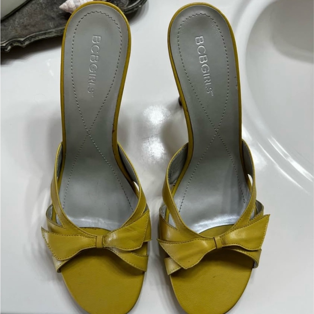 BCBGirls Mustard Bow Sandals